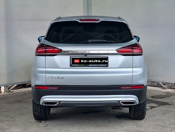 Geely Atlas Pro, 2024г, передний привод, автомат