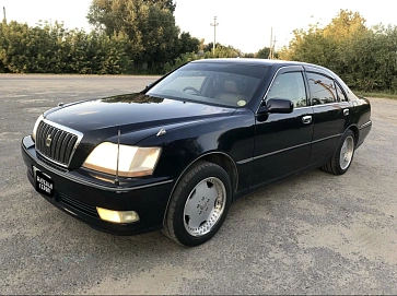 Toyota Crown Majesta, 1999г, задний привод, автомат