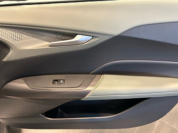 Changan Lamore, 2023г, передний привод, автомат