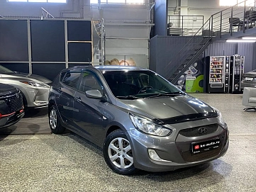 Hyundai Solaris, 2011г., передний привод, механика