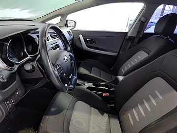 Kia Ceed, 2014г, передний привод, автомат