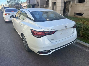 Nissan Sylphy, 2023г, передний привод, автомат