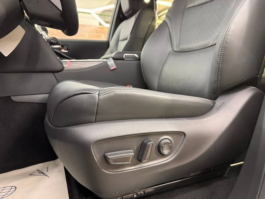 Toyota Land Cruiser, 2025г., полный привод, автомат