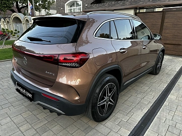 Mercedes-Benz EQA, 2022г, полный привод, автомат