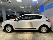 Renault Megane, 2014г., передний привод, механика