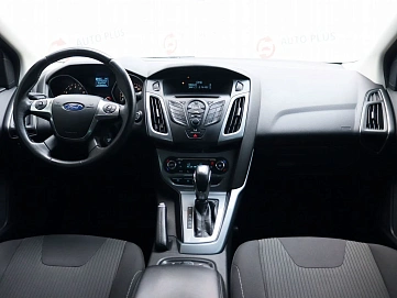 Ford Focus, 2013г, передний привод, робот