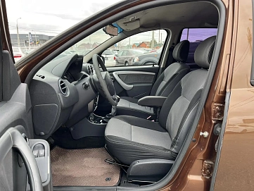 Renault Duster, 2013г, полный привод, механика