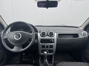 Renault Sandero, 2011г, передний привод, механика