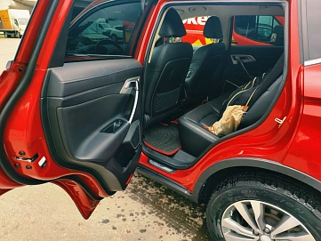 Geely Atlas, 2021г, передний привод, автомат