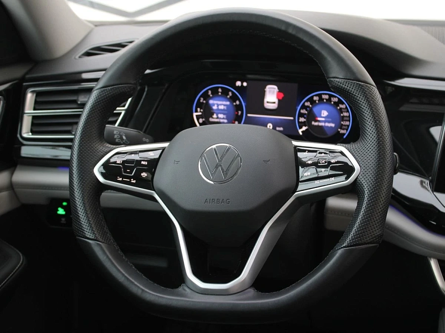 Volkswagen Teramont, 2022г., полный привод, автомат