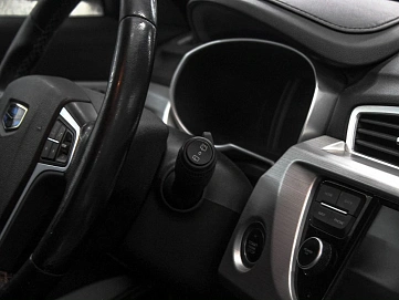 Geely Atlas, 2018г, передний привод, автомат