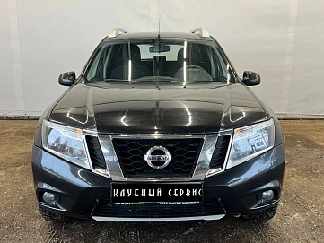 Nissan Terrano, 2018г, полный привод, механика