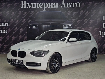 BMW 1 серии, 2013г, задний привод, автомат