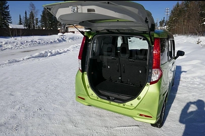 Toyota Roomy, 2018г, передний привод, вариатор
