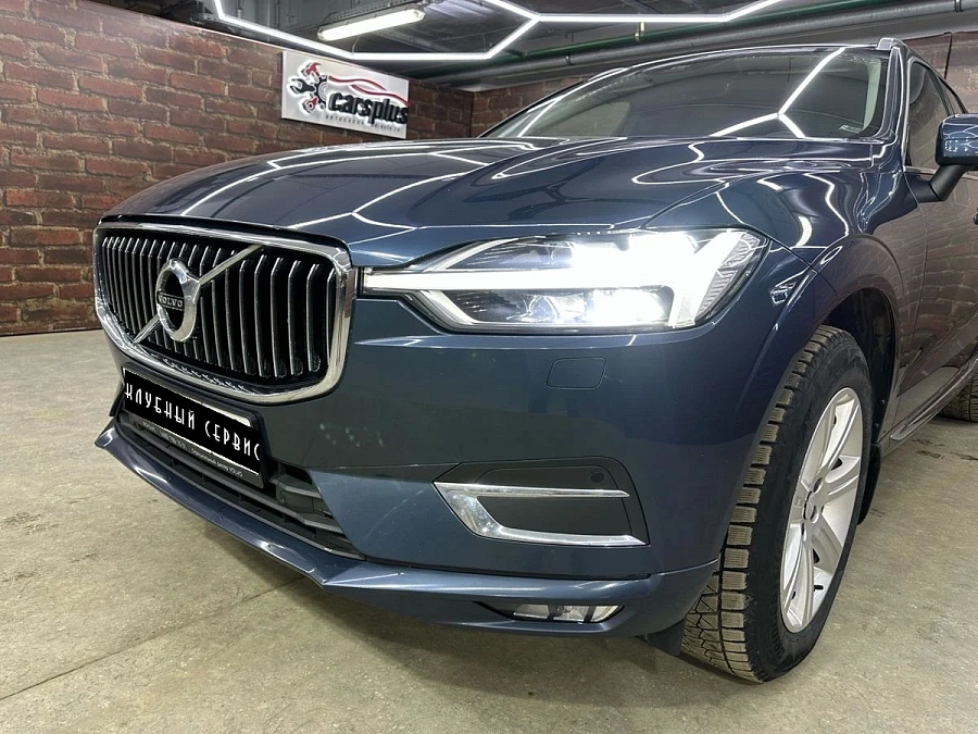 Volvo XC60, 2019г., полный привод, автомат