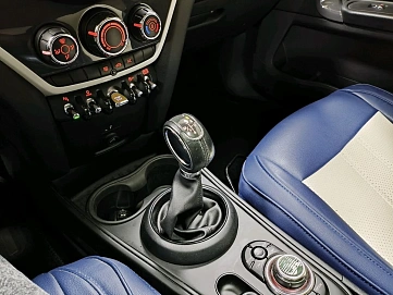 Mini , 2018г., полный привод, автомат