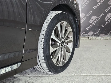 Hyundai Sonata, 2015г, передний привод, автомат