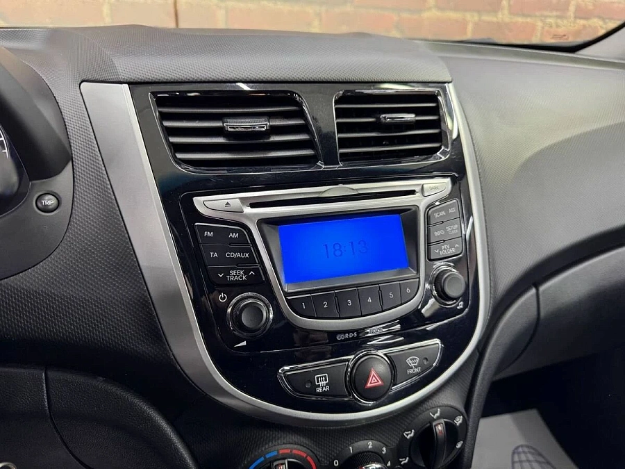 Hyundai Solaris, 2014г., передний привод, автомат