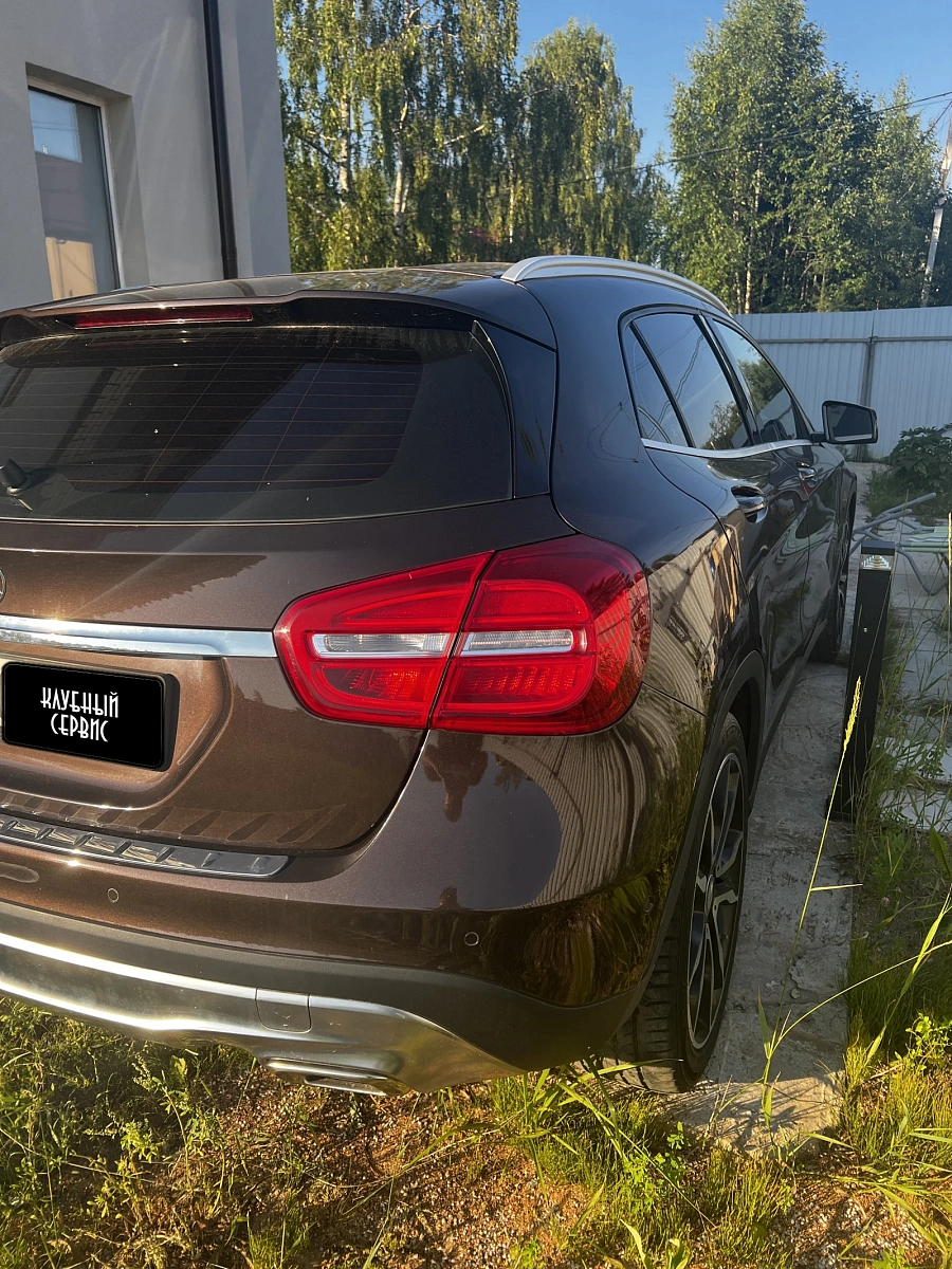 Mercedes-Benz GLA, 2014г., передний привод, робот