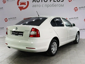 Skoda Octavia, 2011г, передний привод, механика