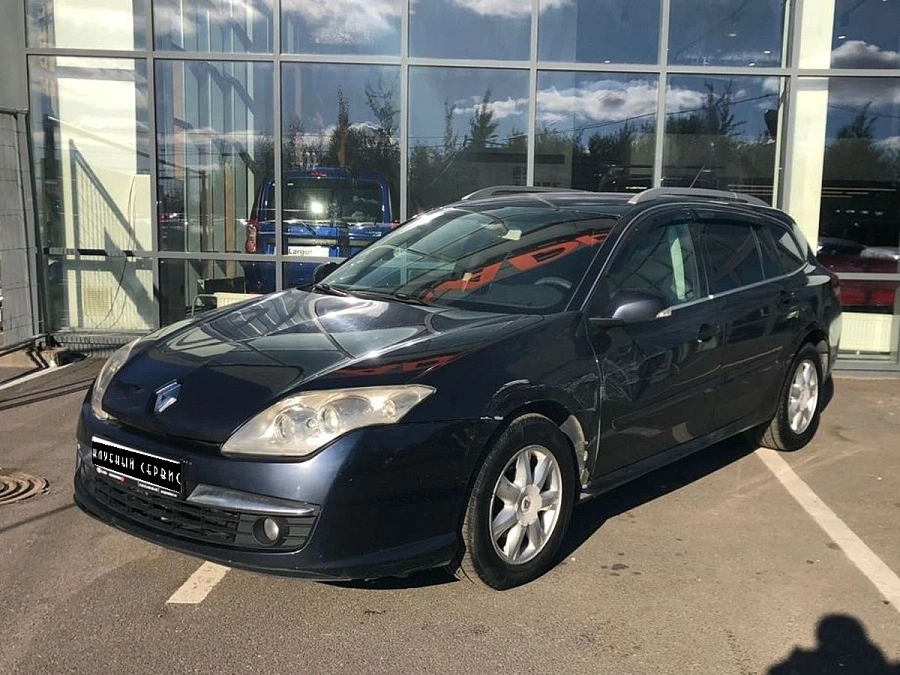 Renault Laguna, 2010г., передний привод, механика