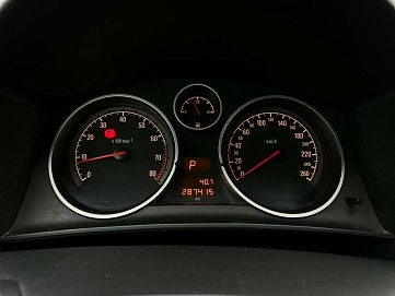 Opel Astra, 2009г, передний привод, автомат