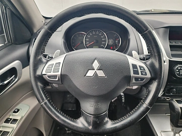 Mitsubishi Pajero Sport, 2010г, полный привод, автомат