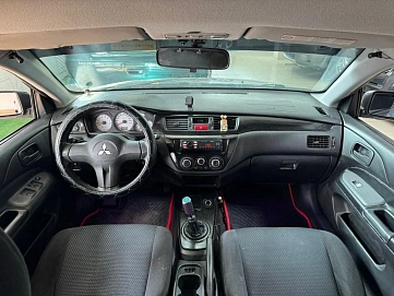 Mitsubishi Lancer, 2006г, передний привод, механика