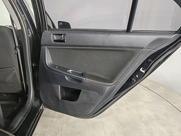 Mitsubishi Lancer, 2011г, передний привод, механика