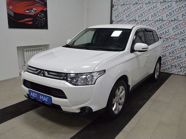 Mitsubishi Outlander, 2012г., полный привод, вариатор