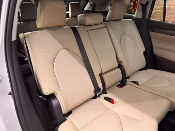 Toyota Highlander, 2025г, полный привод, автомат