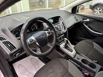 Ford Focus, 2014г, передний привод, робот