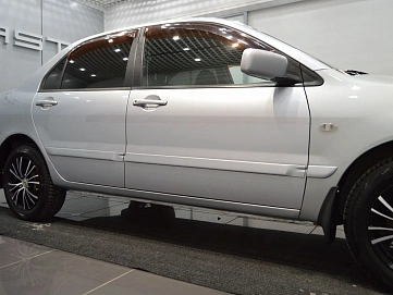 Mitsubishi Lancer, 2005г, передний привод, механика