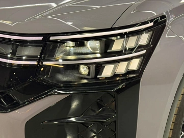 Volkswagen , 2025г., полный привод, робот