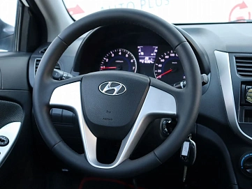 Hyundai Solaris, 2013г, передний привод, механика