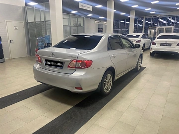 Toyota Corolla, 2013г, передний привод, механика