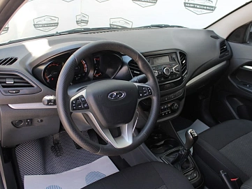 Lada (ВАЗ) Vesta, 2019г, передний привод, механика