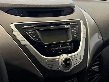 Hyundai Elantra, 2012г, передний привод, механика