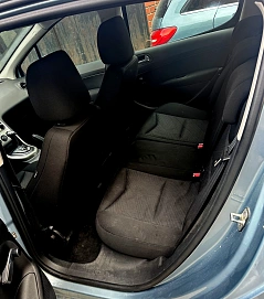 Peugeot 308, 2011г, передний привод, автомат