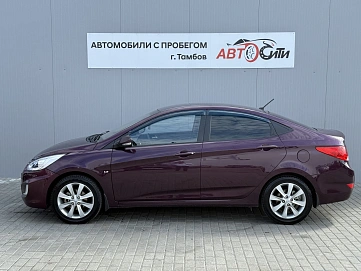 Hyundai Solaris, 2013г, передний привод, автомат