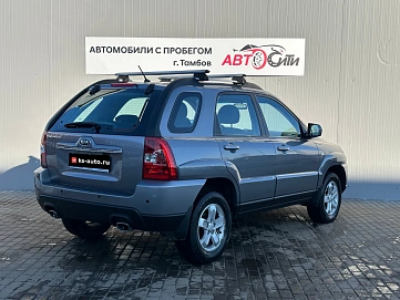 Kia Sportage, 2009г, передний привод, механика
