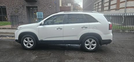 Kia Sorento, 2014г, полный привод, автомат