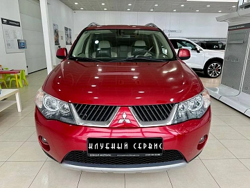 Mitsubishi Outlander, 2008г, полный привод, вариатор