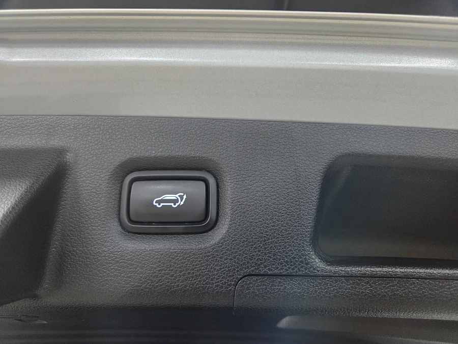 Hyundai Santa Fe, 2023г., полный привод, автомат