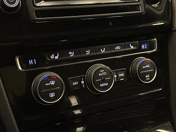 Volkswagen Golf, 2014г, передний привод, робот