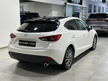 Mazda 3, 2014г, передний привод, автомат