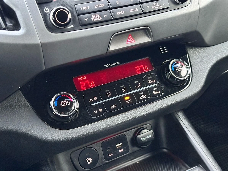 Kia Sportage, 2015г., передний привод, механика