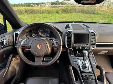 Porsche Cayenne, 2013г, полный привод, автомат