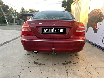 Mercedes-Benz CLK-Класс, 2004г, задний привод, автомат