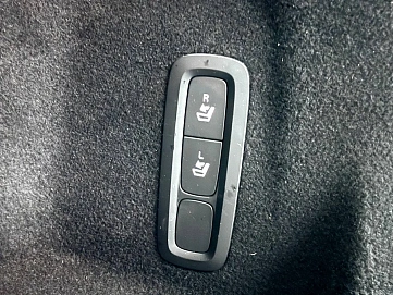 Volvo XC60, 2018г, полный привод, автомат